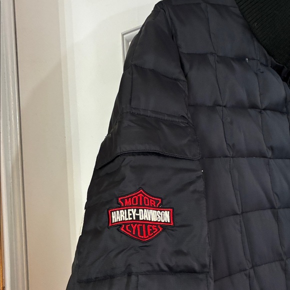 Harley-Davidson Black Quilted Jacket with Red Accents - Picture 2 of 4